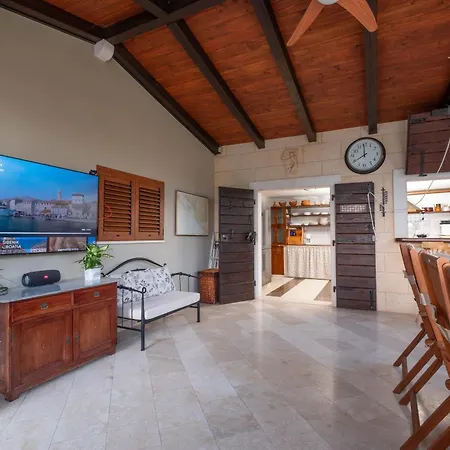 Verandah Villa *