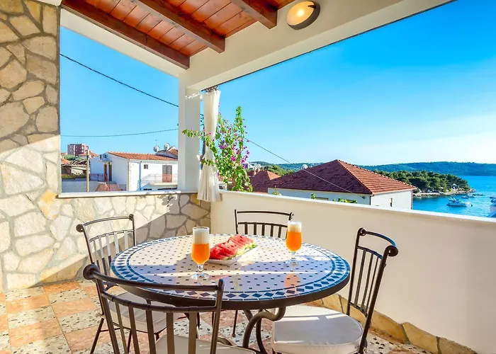 فيلة Verandah تروغير