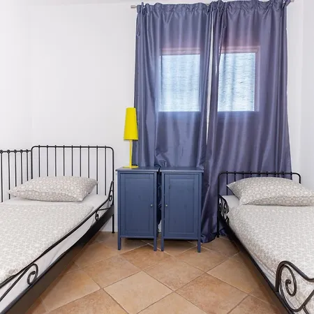 Verandah トロギール