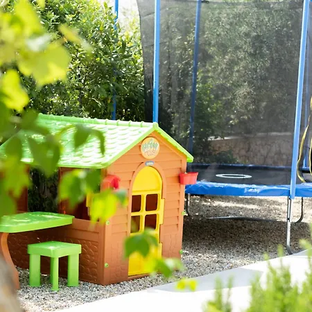 Verandah * トロギール